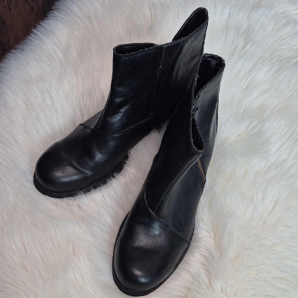 Born Black Leather Ankle Booties